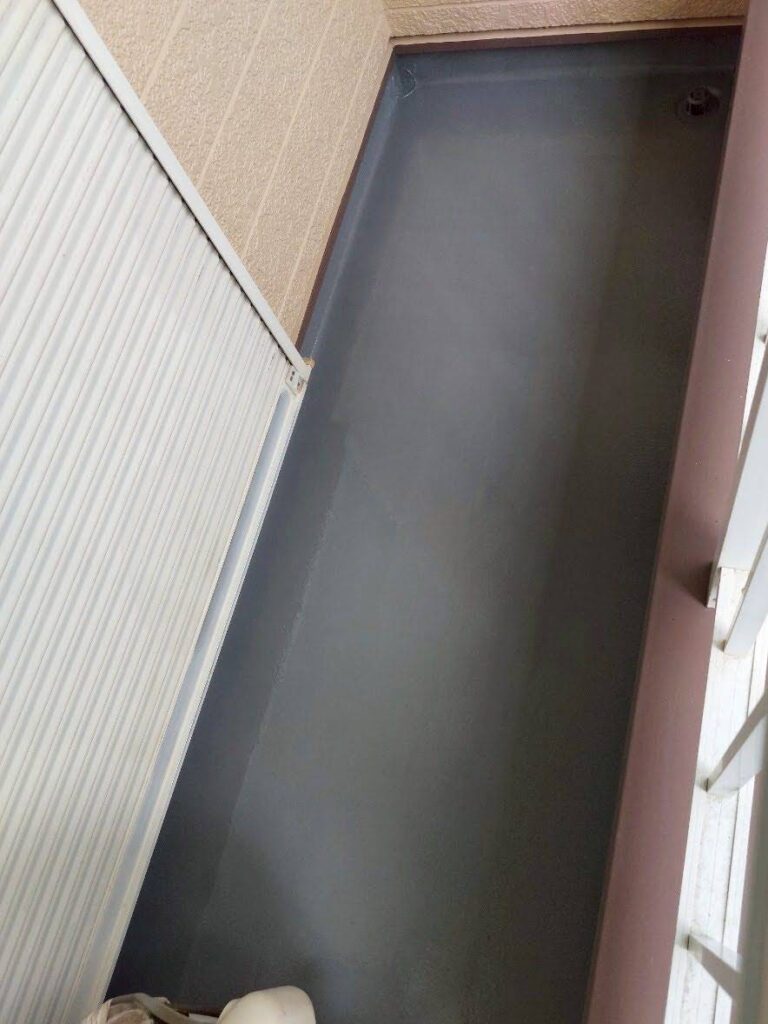 ベランダ塗装