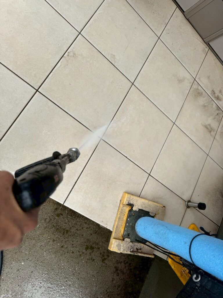 玄関洗浄