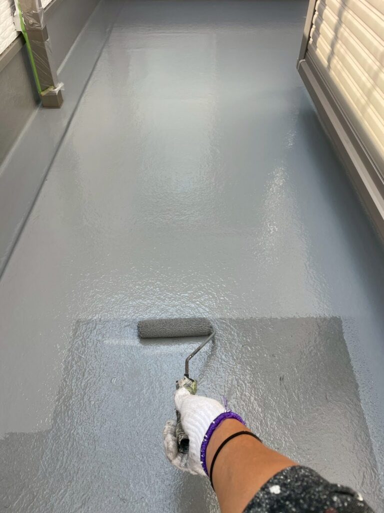 ベランダ塗装