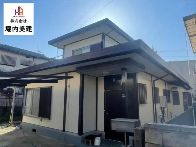 船橋市三山 白×黒のツートンの趣がある外壁塗装