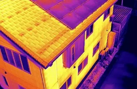 散水試験・赤外線調査の実施