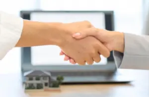 原状回復工事を着工