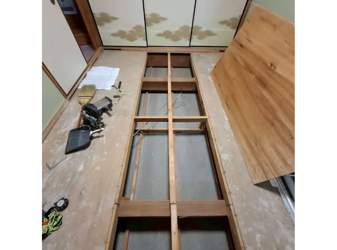 フローリングリフォームの施工事例Before