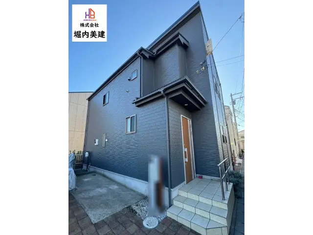 【船橋市夏見台】濃いグレーの外壁塗装で洗練された印象に