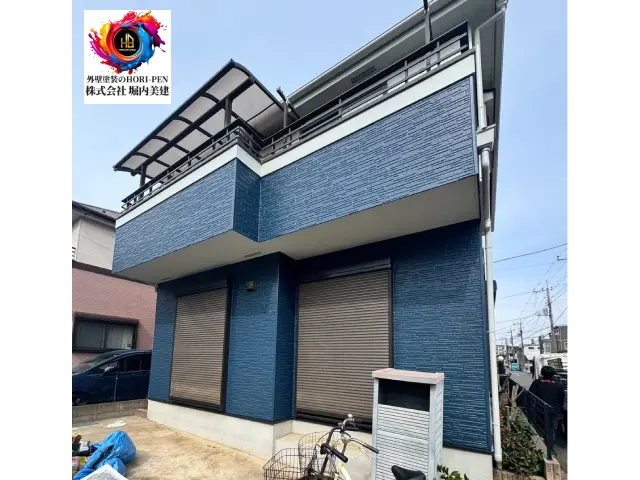 【船橋市習志野台】ホワイト×ブルーのツートンカラーで落ち着きのあるおしゃれな外壁に
